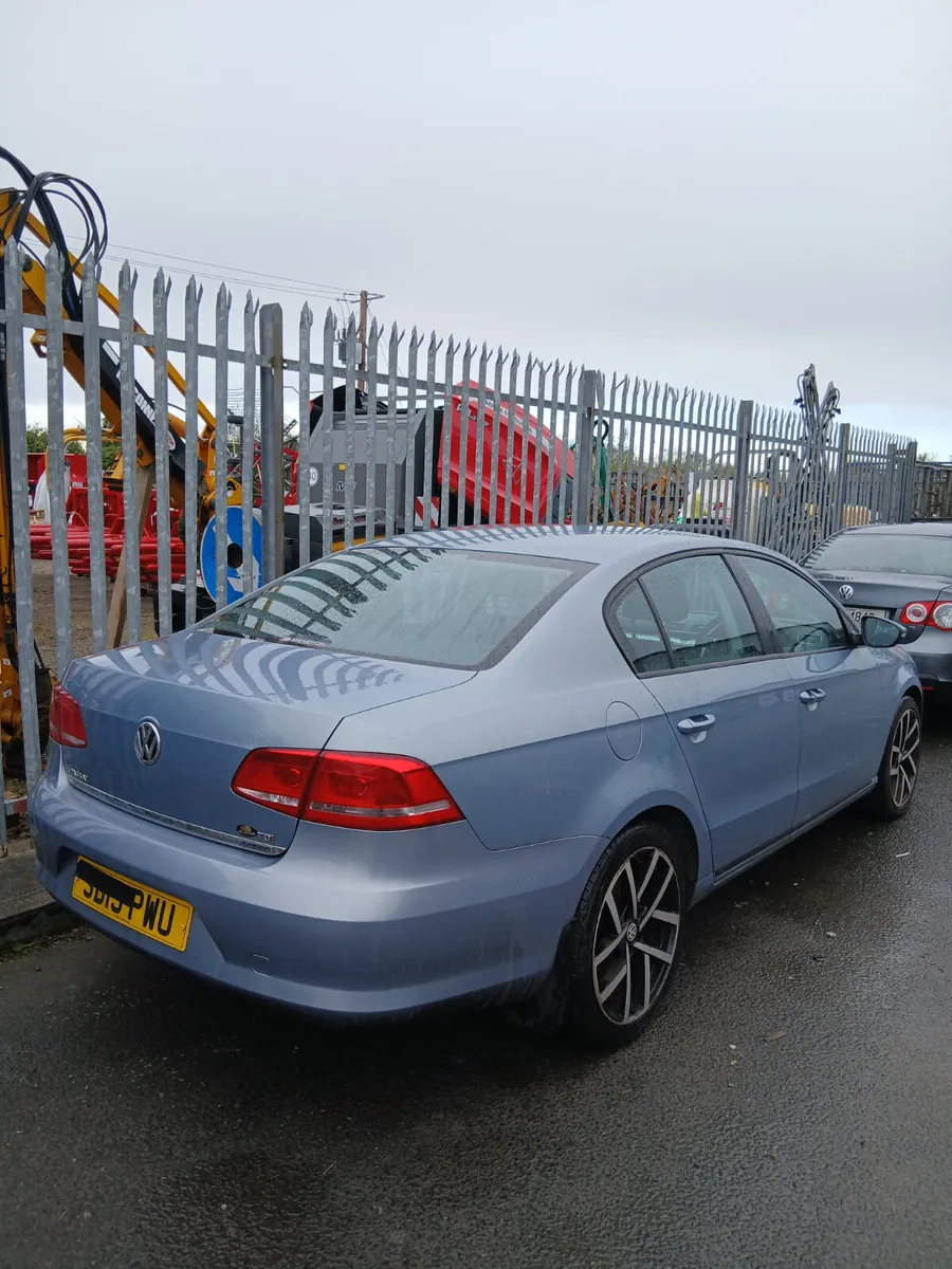2013 Volkswagen Passat 1.6TDI BREAKING/PARTS - Image 1