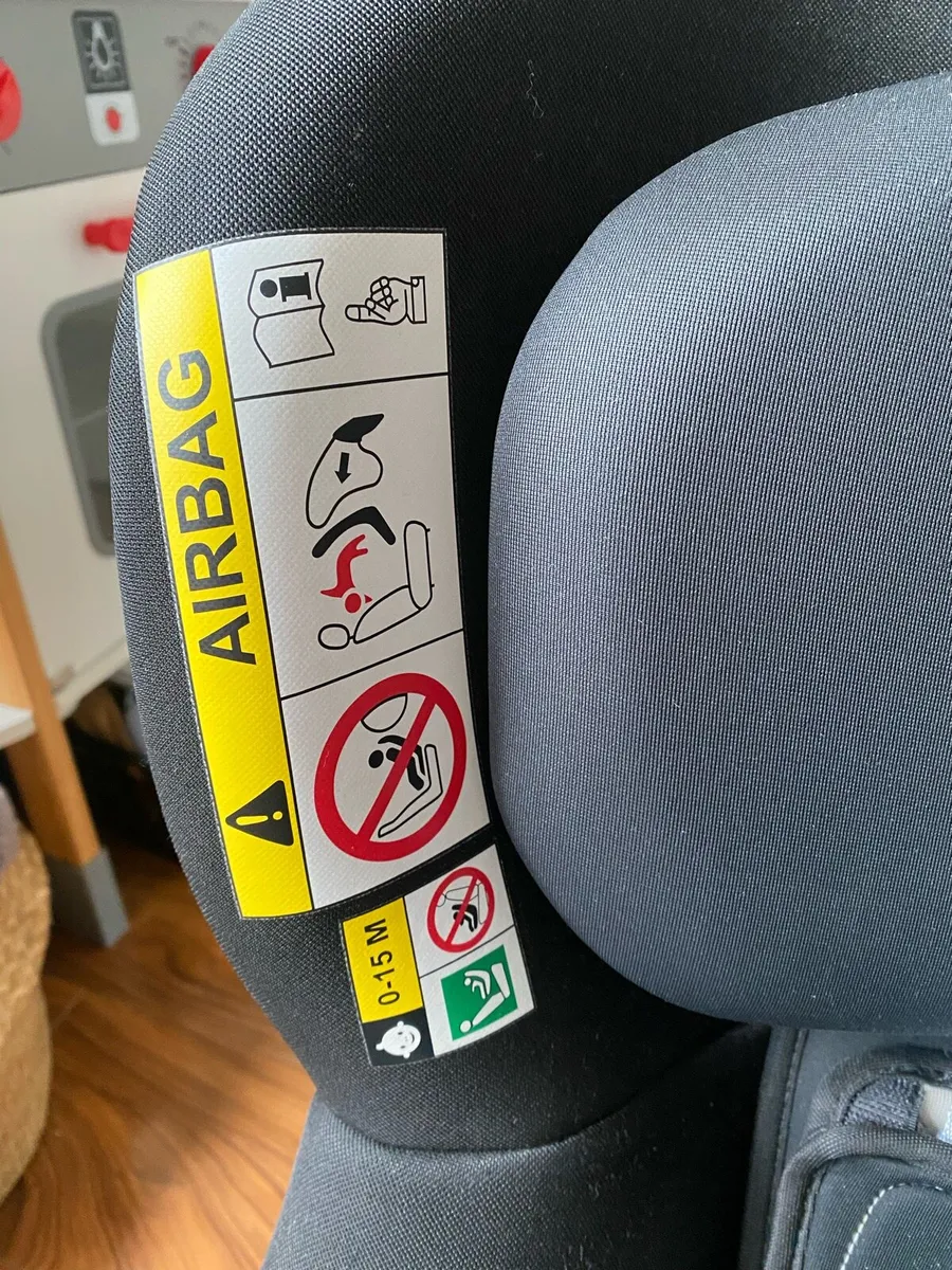 Britex Romer rotating car seat - Image 2