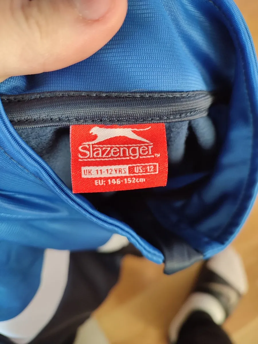 Tracksuit Junior - never worn - Image 2