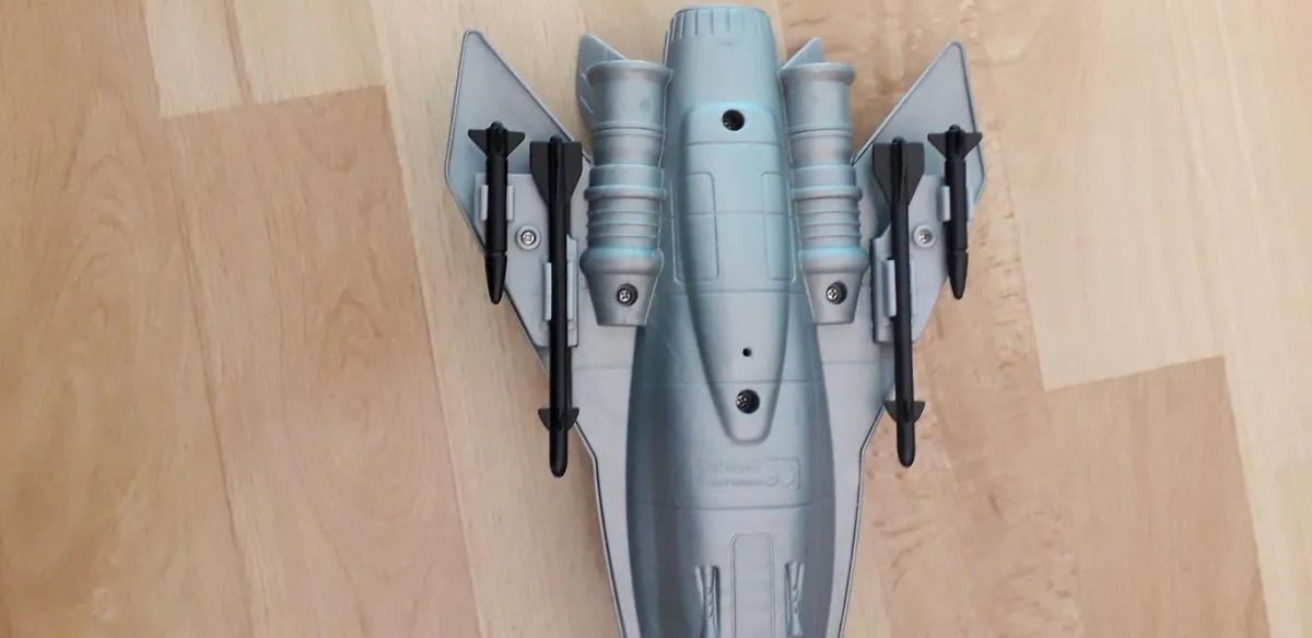 4 pack vehicles set -like new - Image 4