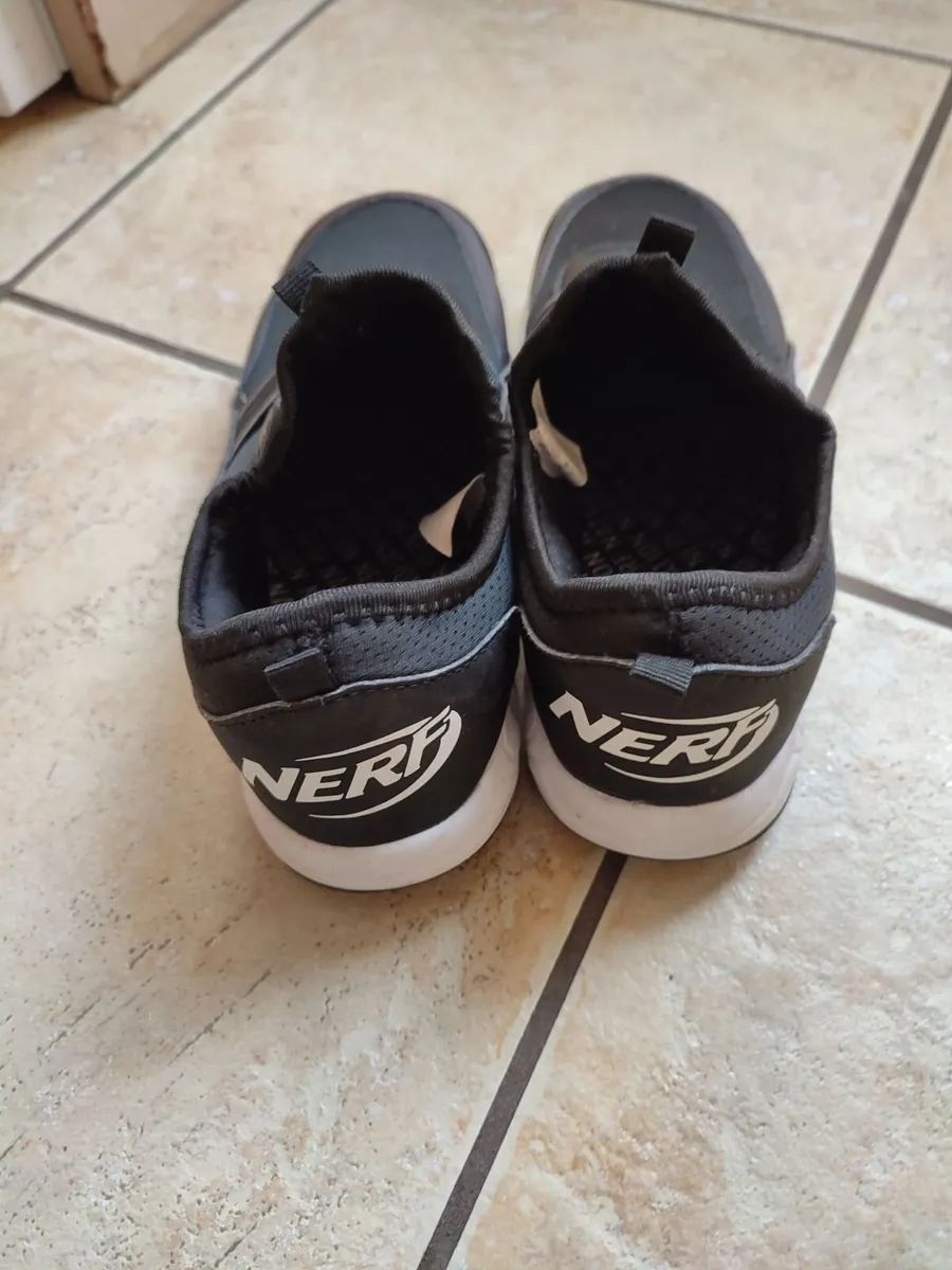 shoes for boy - Image 2