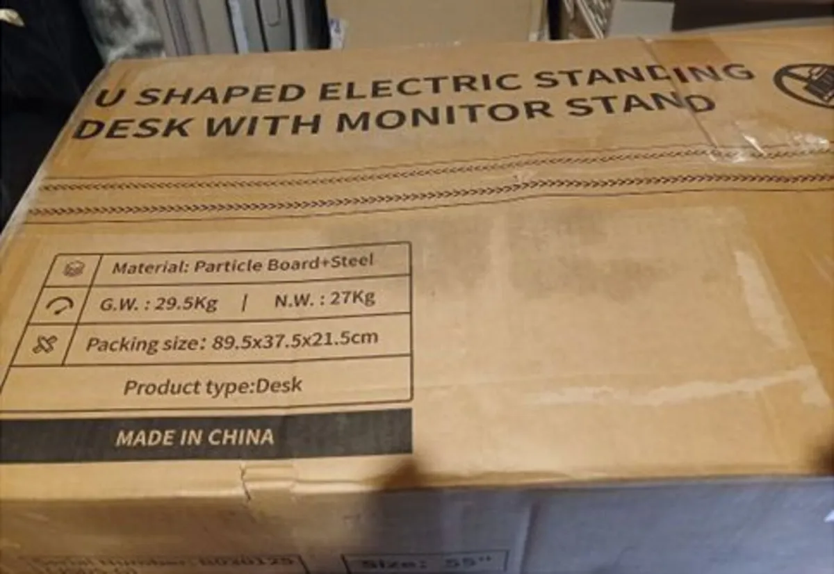 Electrically Adjustable Computer desk  - Brand New - Image 2