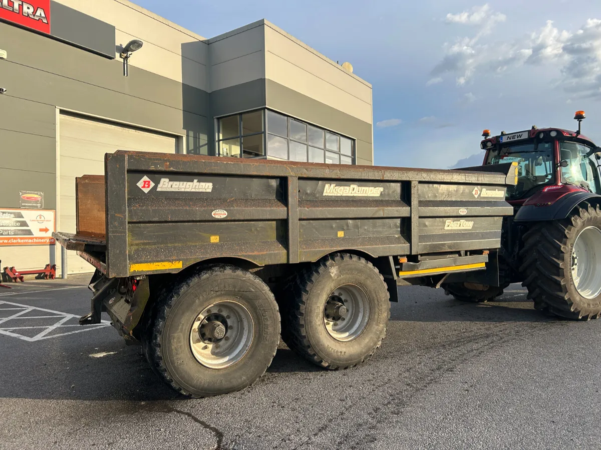 2019 Broughan 16 Ton Dump Trailer - Image 1
