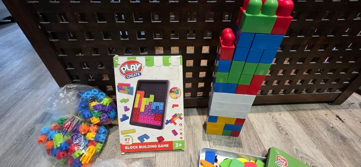 9 x different building block games - Image 2