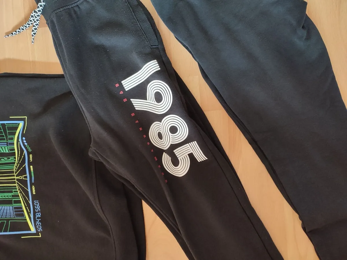 Hoodie + 2 pants - Image 3