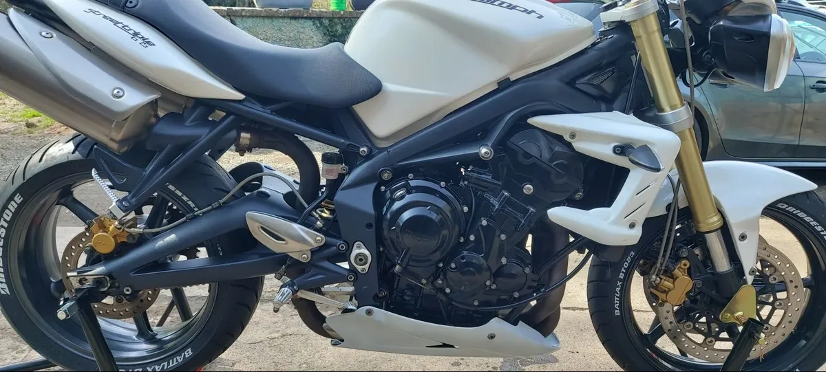 Triumph Other 2012 - Image 3
