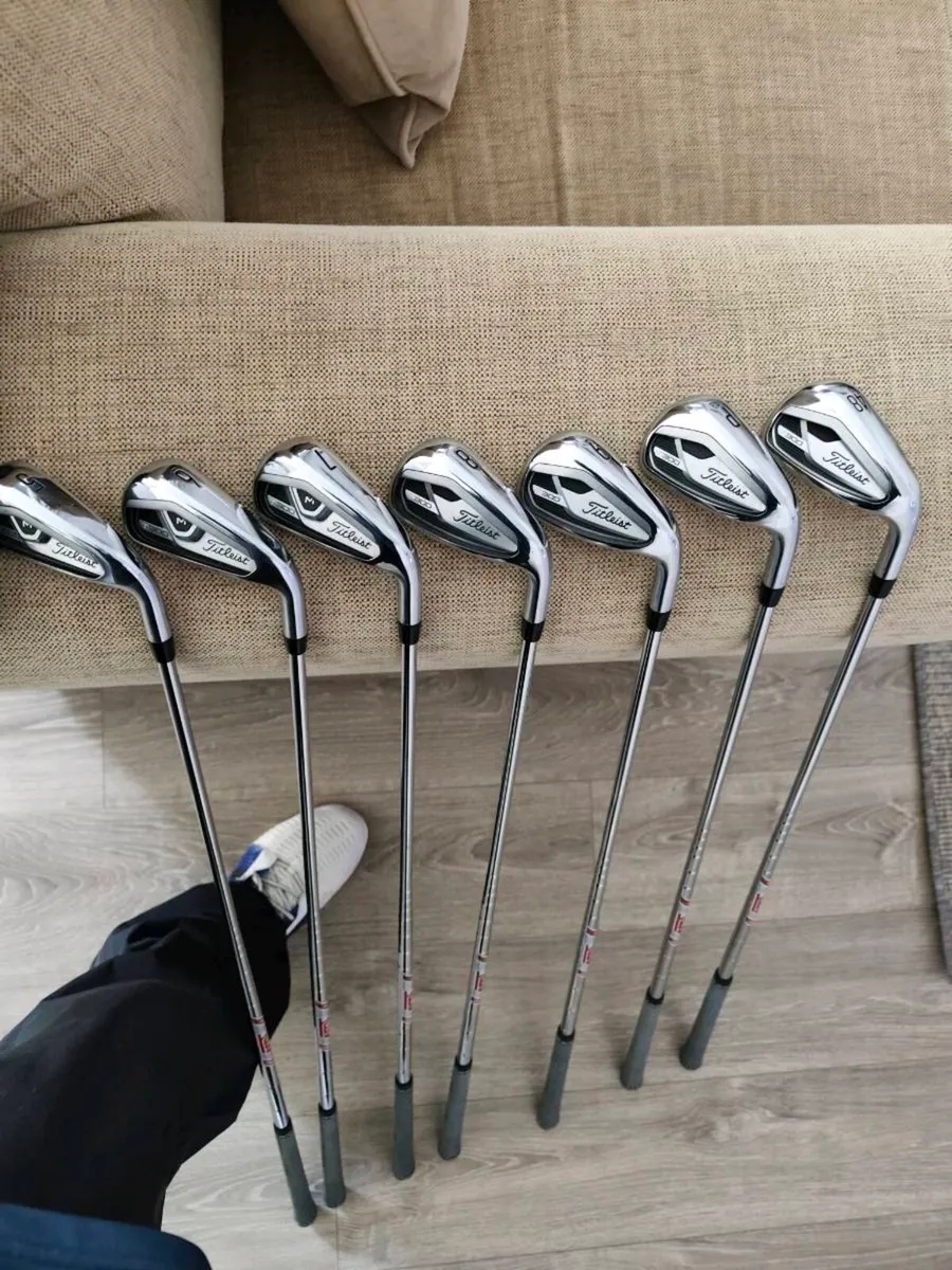 Titleist t300 irons - Image 1