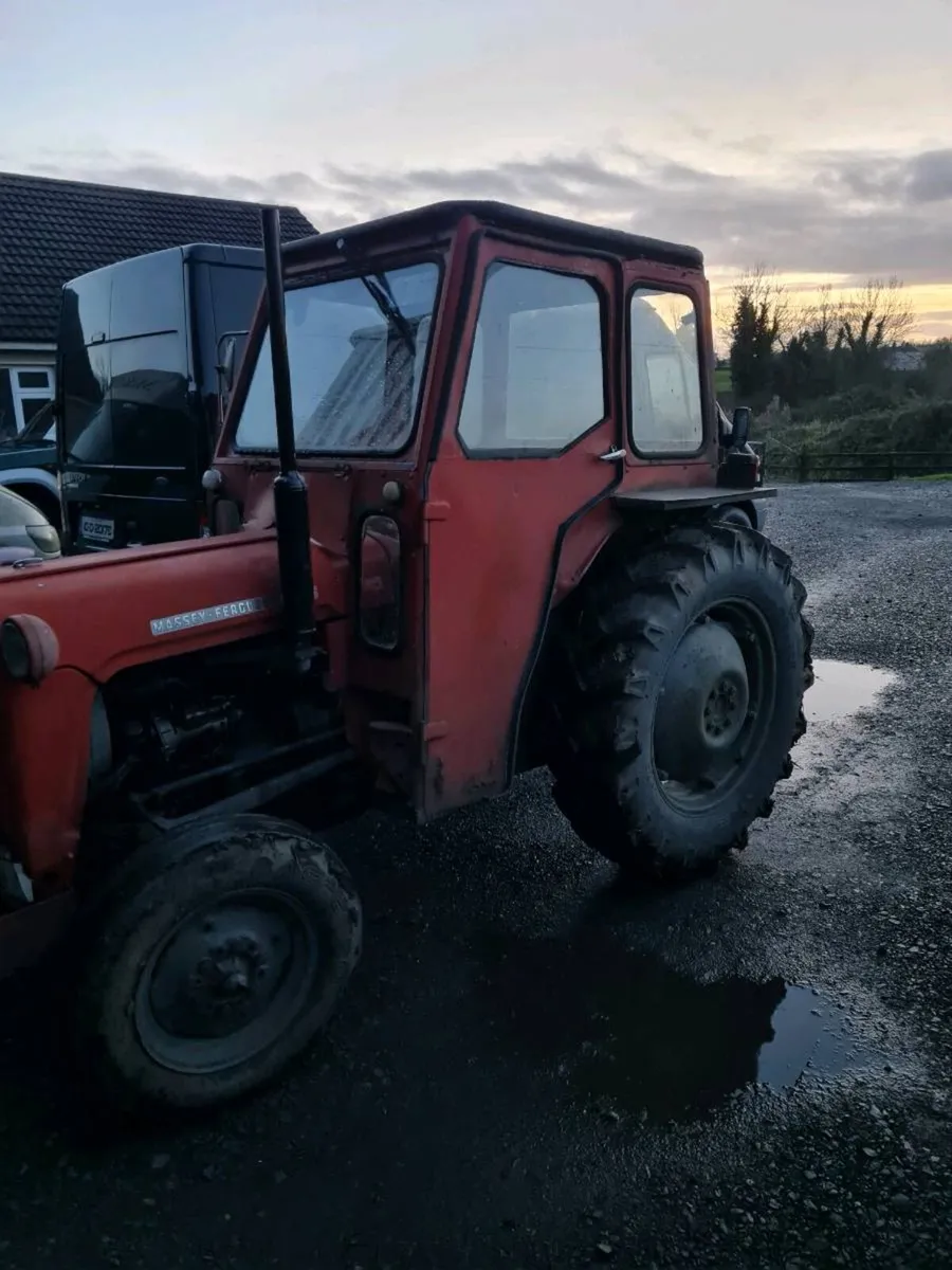 Massey 35 cab - Image 2