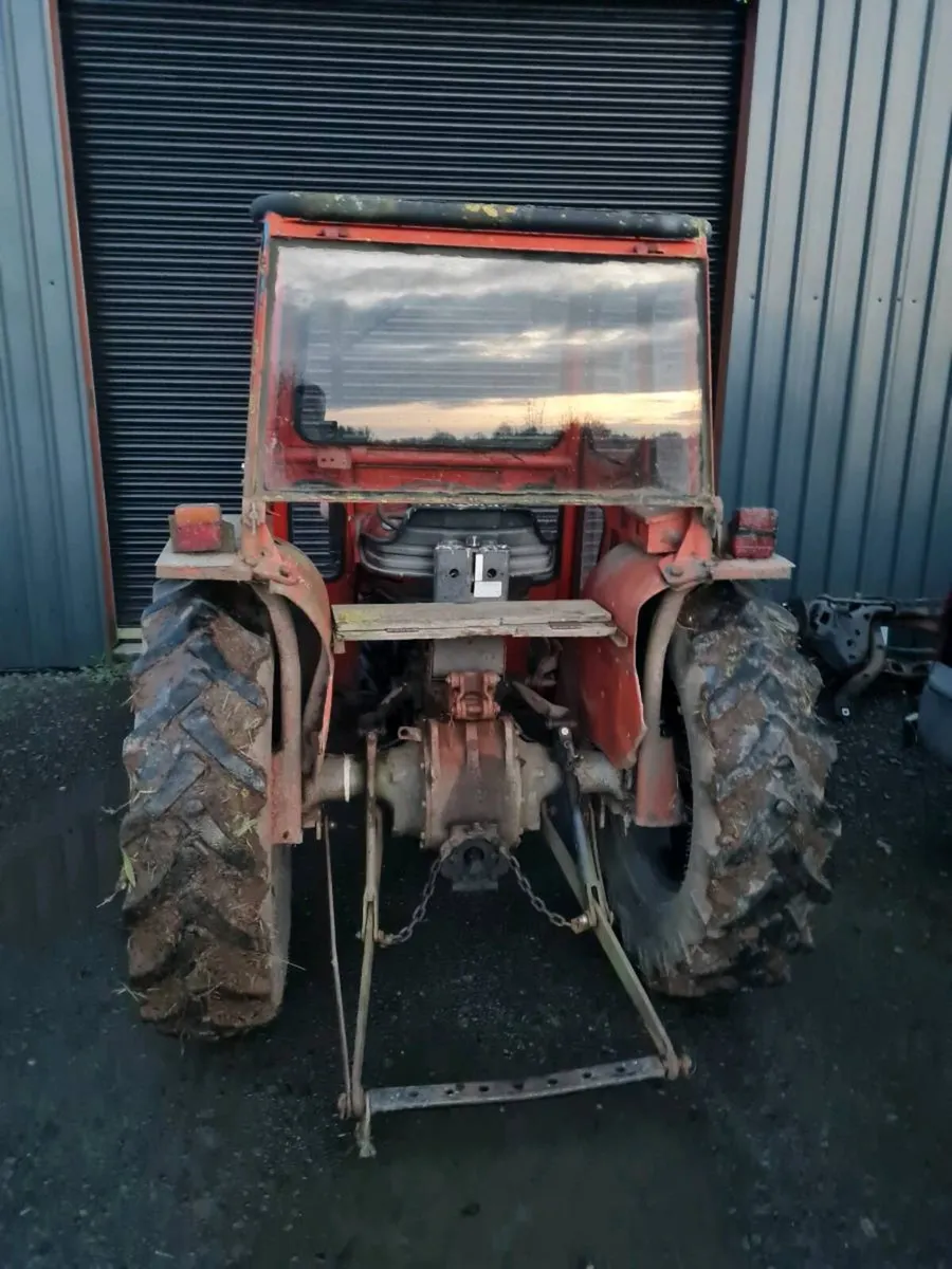 Massey 35 cab - Image 3