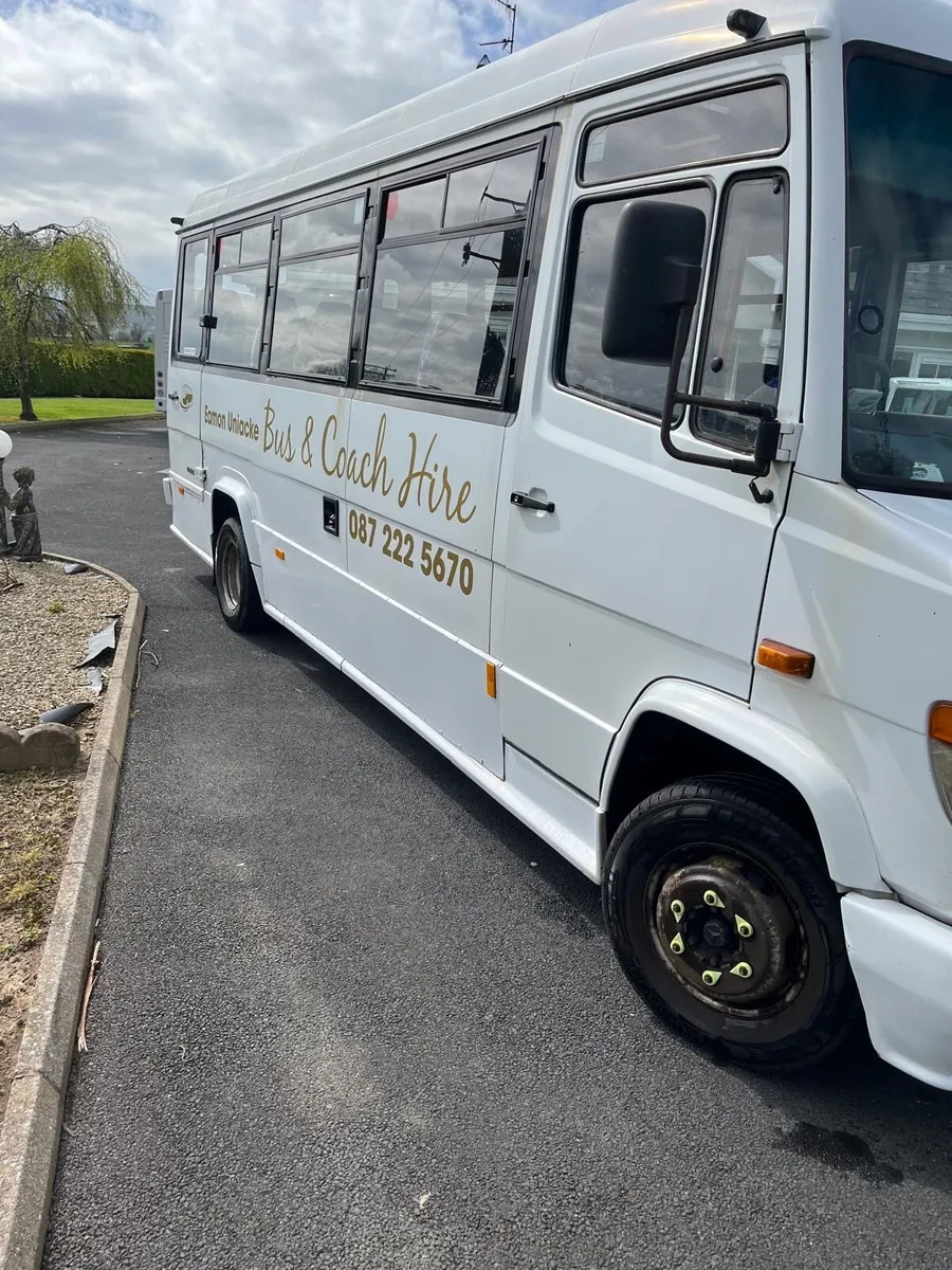 Mercedes Benz Vario 614D - Image 2