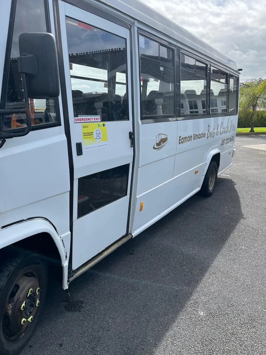 Mercedes Benz Vario 614D - Image 1