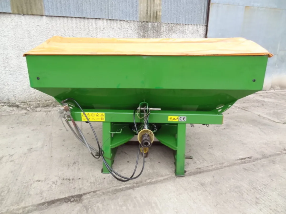 Amazone ZA-X 1402 Fertiliser Spreader - Image 2