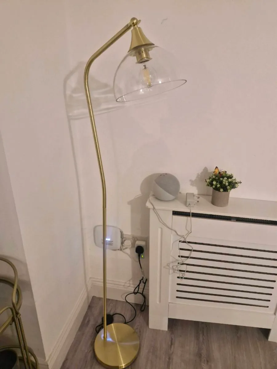 Gold floor lamp - Image 2