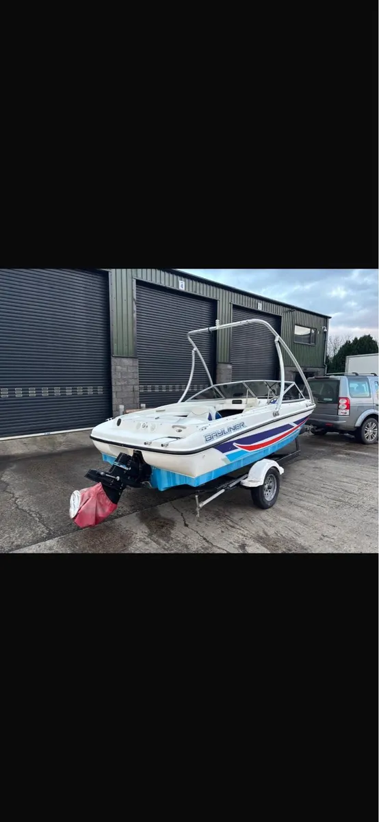 Bayliner 175 2004 - Image 2