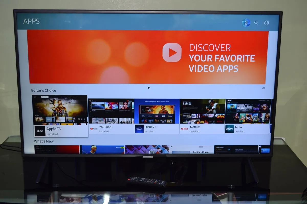 Samsung 43-inch 4K Ultra HD HDR Smart TV - Image 1