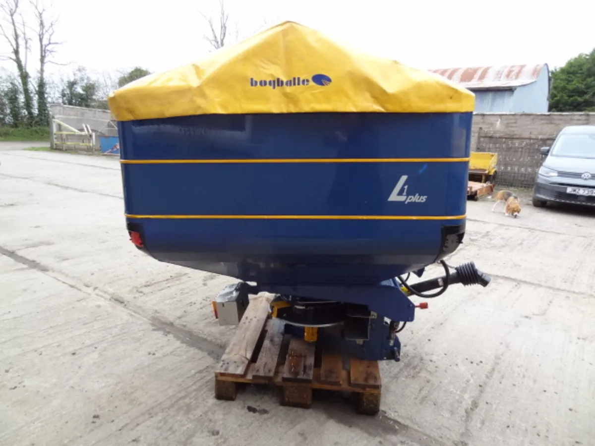 KRM Bogballe L1 Plus Fertiliser Spreader - Image 4