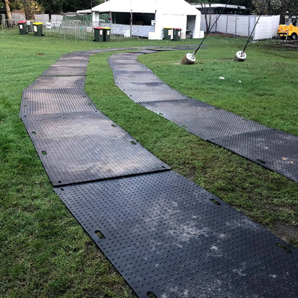 8ft x 4ft Ground Protection Mats / Pedestrian Mats - Image 3