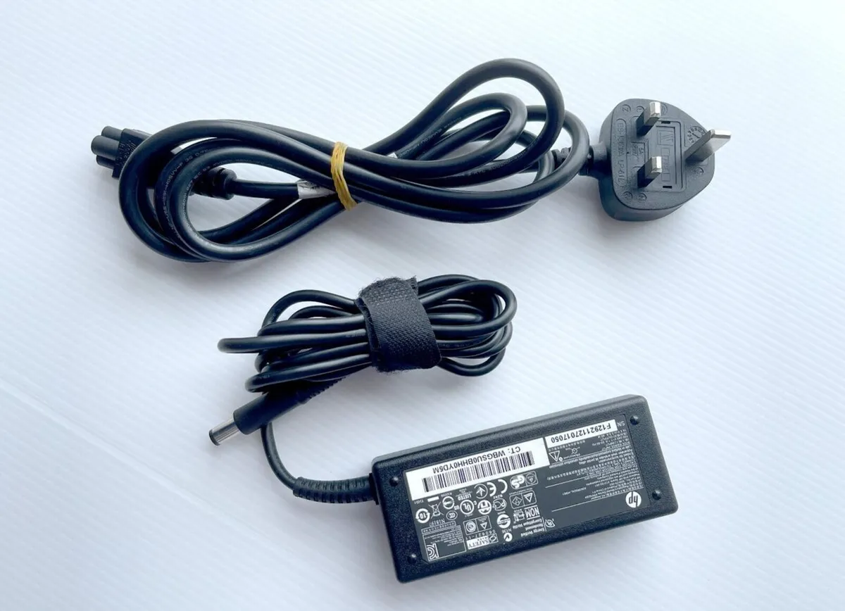 HP Laptop Charger Adapter 65 Watts - Image 1