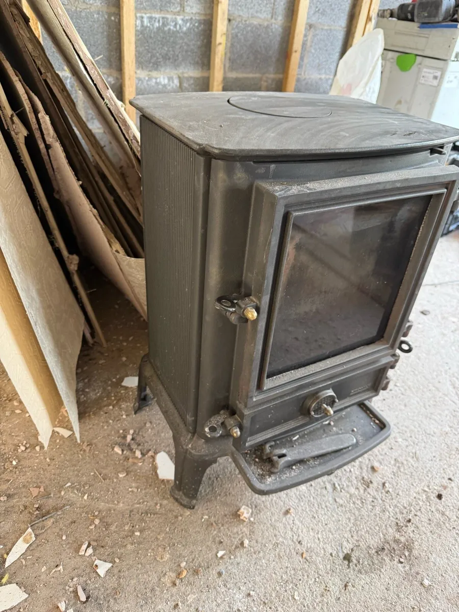 Multi fuel stove - Image 1