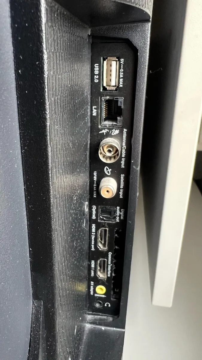 TCL 40” Full HD Android Smart TV – 40S5200K - Image 4