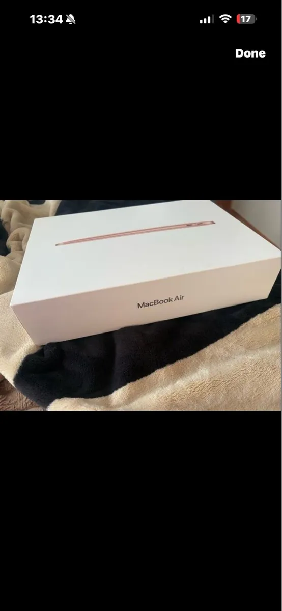 MacBook Air 2020 - Image 2