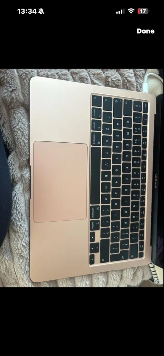 MacBook Air 2020 - Image 3