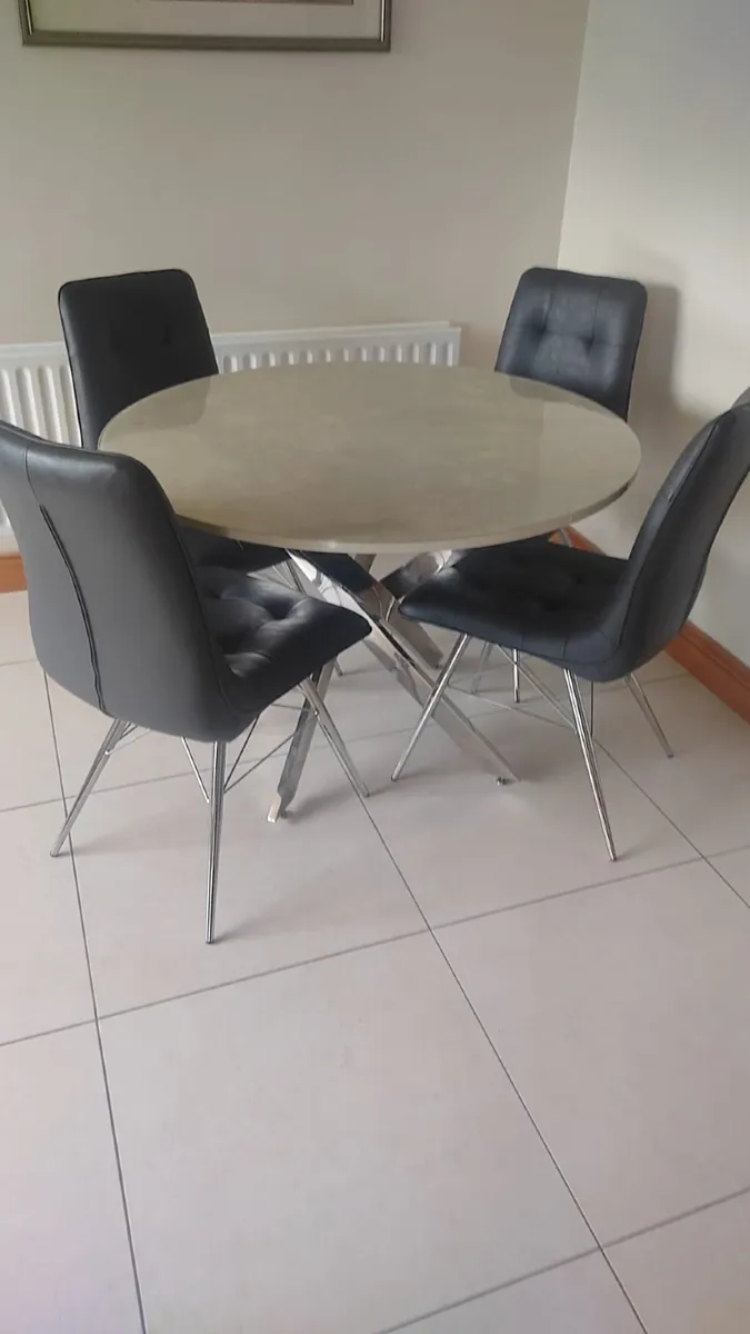 Round Dining Table and 4 faux leather chairs - Image 1