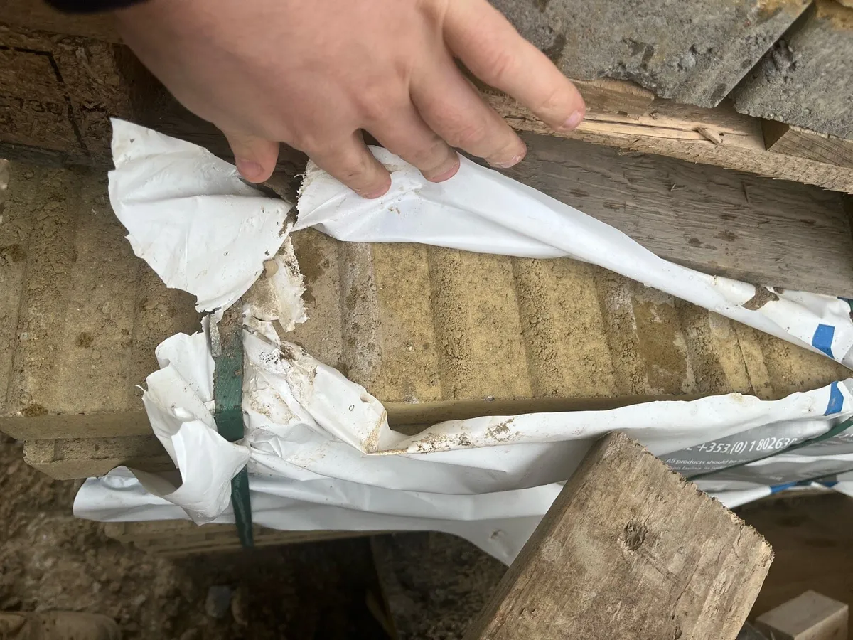 Tactile paving slabs - Image 3