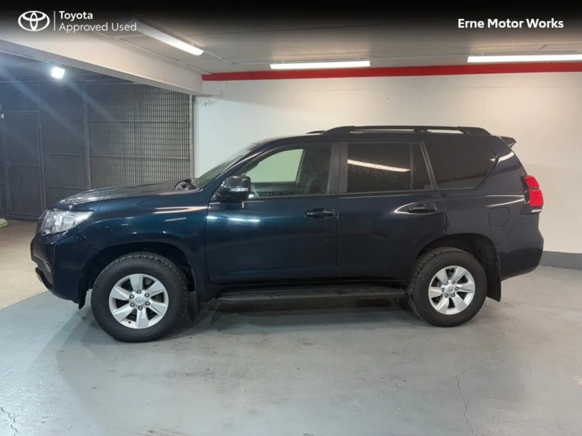 Toyota Land Cruiser Toyota Land Cruiser L/W/B AUTO - Image 2