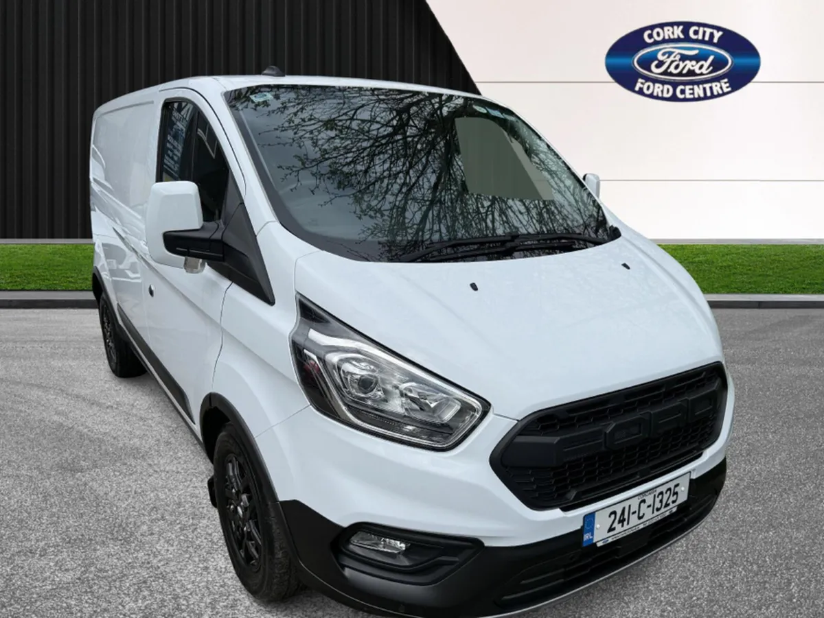 Ford Transit Custom 300S TRAIL 2.0 T - Image 1