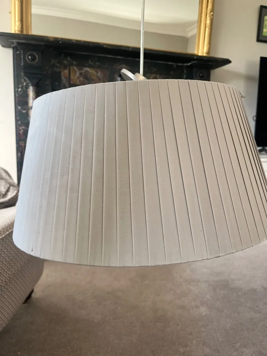 Light fitting - Image 1