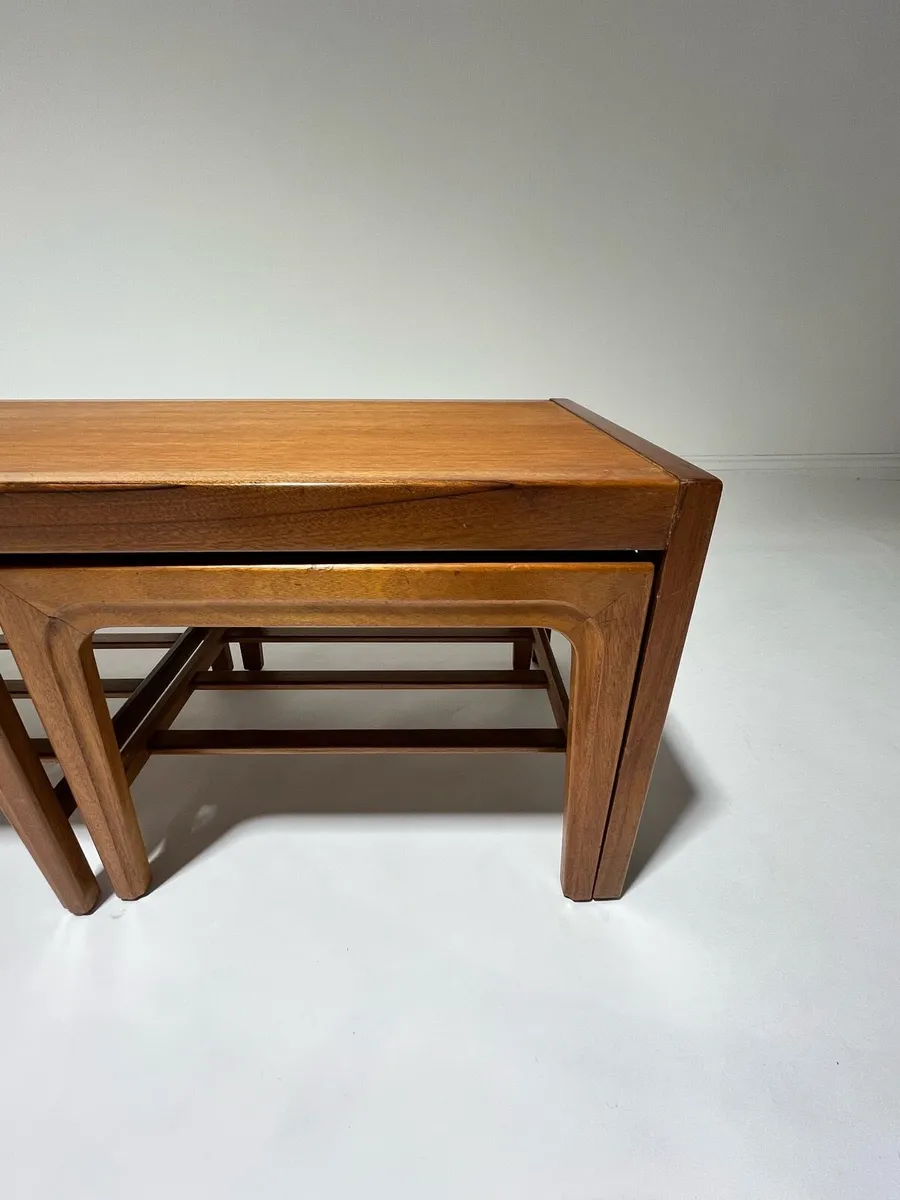 Mid century coffee table nest - Image 3