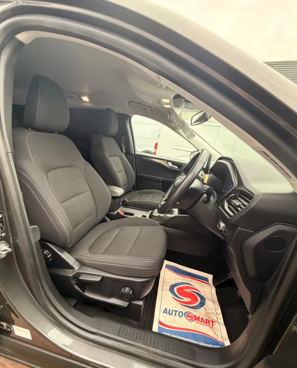 2022 Ford Kuga Commercial 71,000Km - Image 4