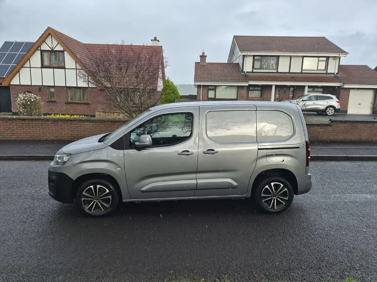 2020 Citroen Berlingo 1.5 Bluehdi Driver LOW MILES - Image 2