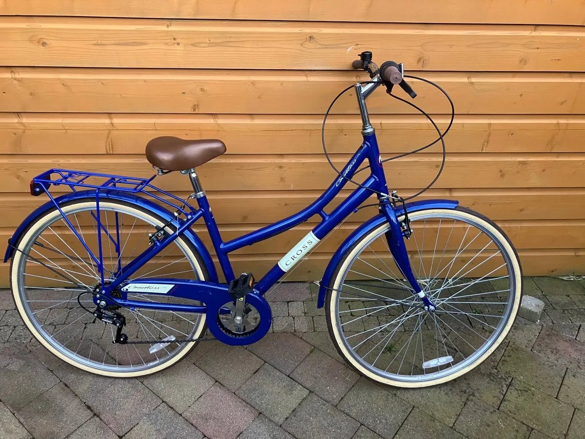 Ladys Bike - Image 1