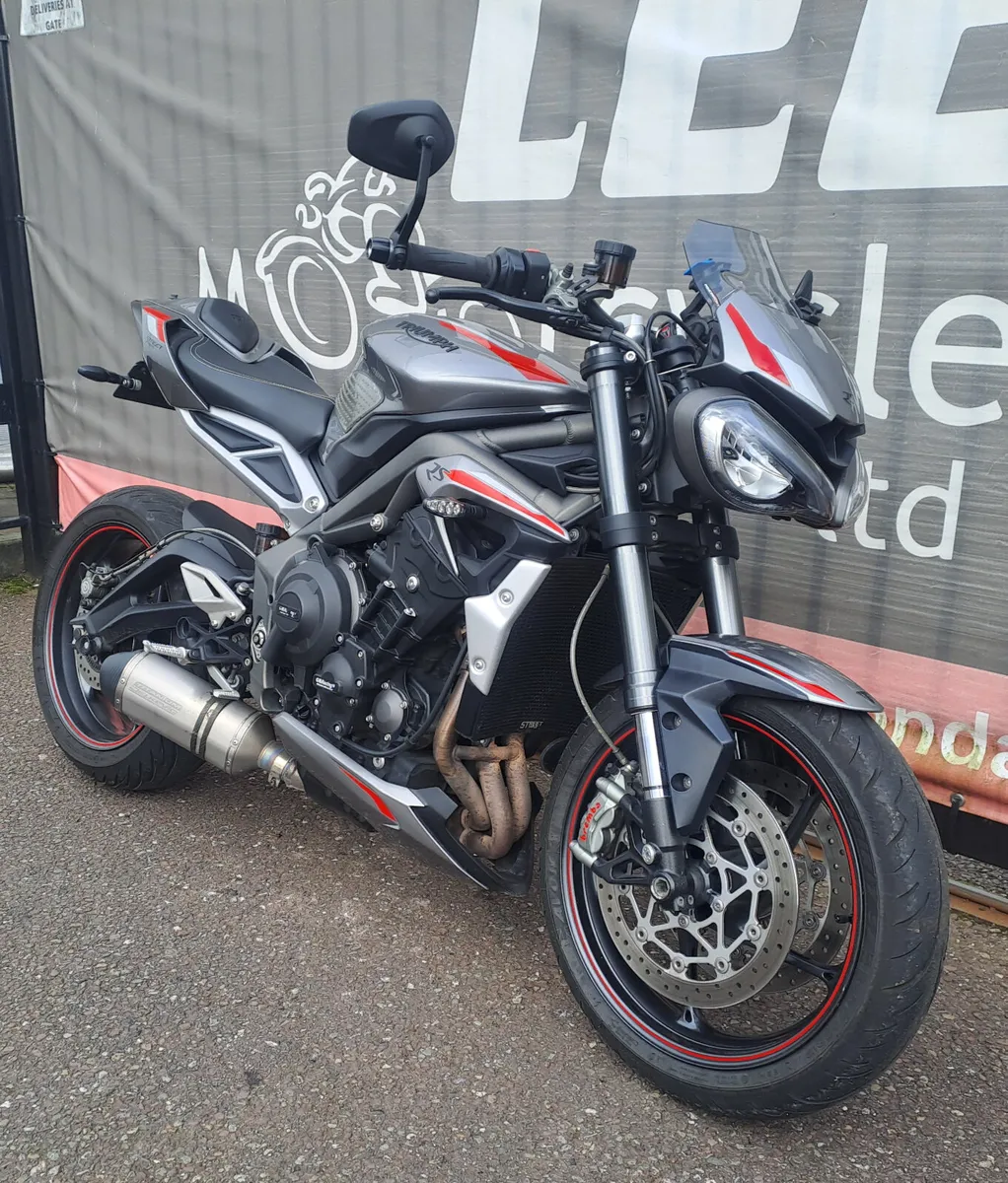 2020 TRIUMPH STREET TRIPLE RS 765 - Image 2