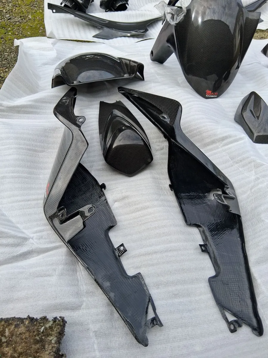 Aprilia tuono - Image 3