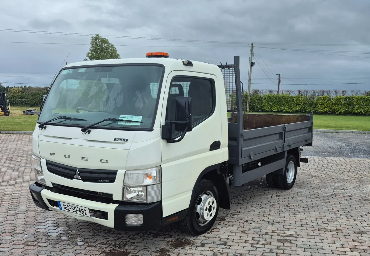 2016 FUSO CANTER - Image 1