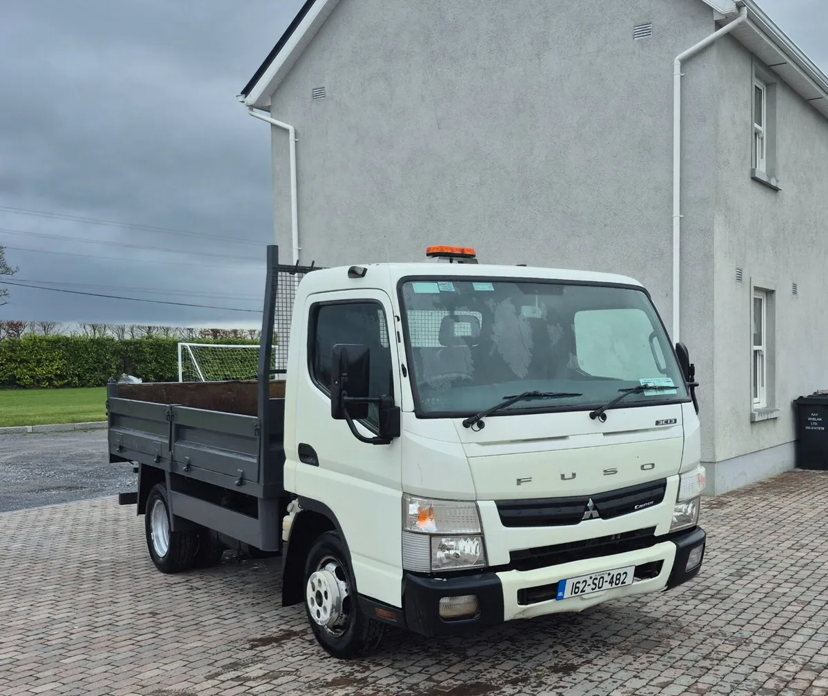 2016 FUSO CANTER - Image 4