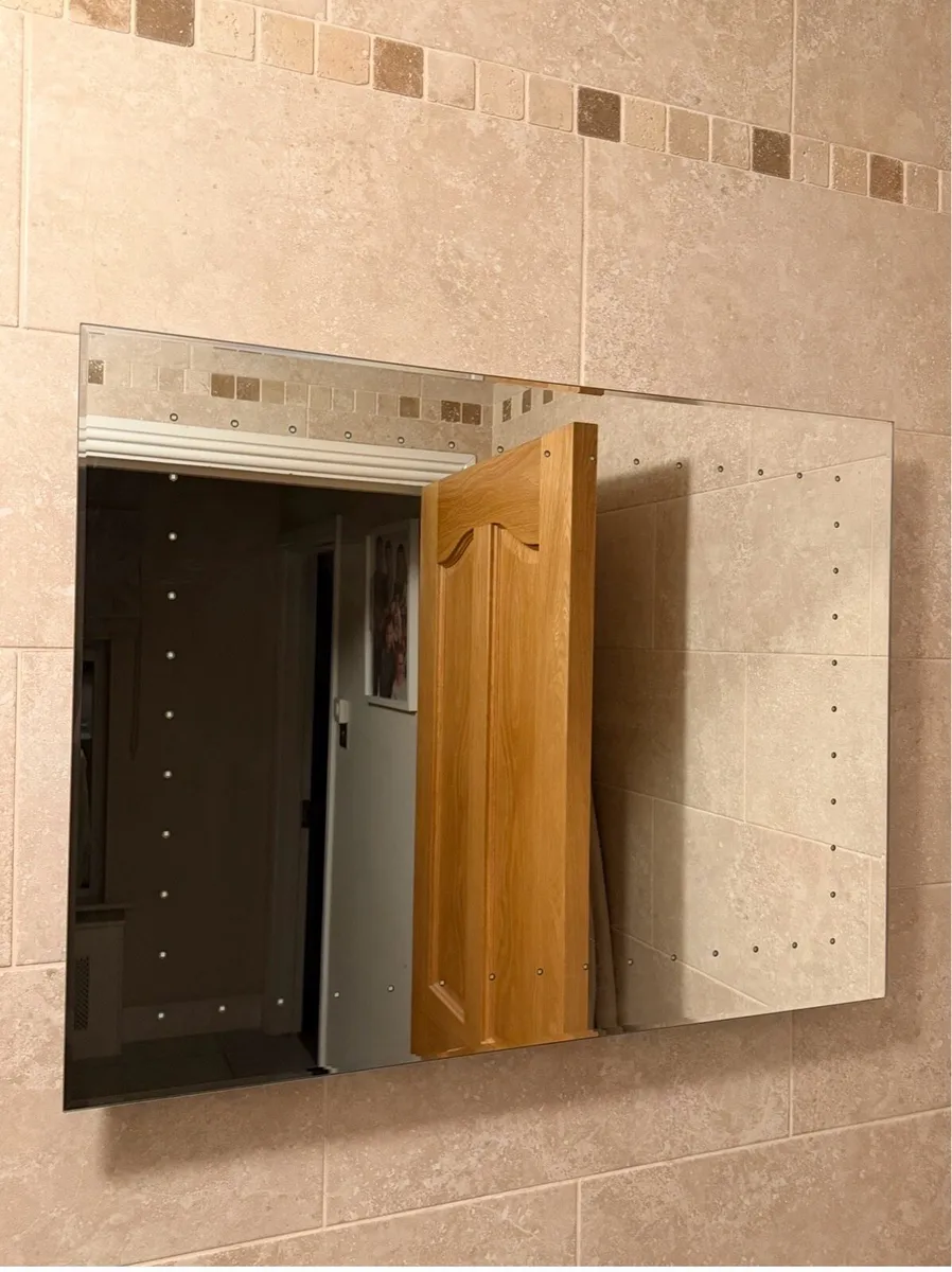 LED Mirror - Image 2