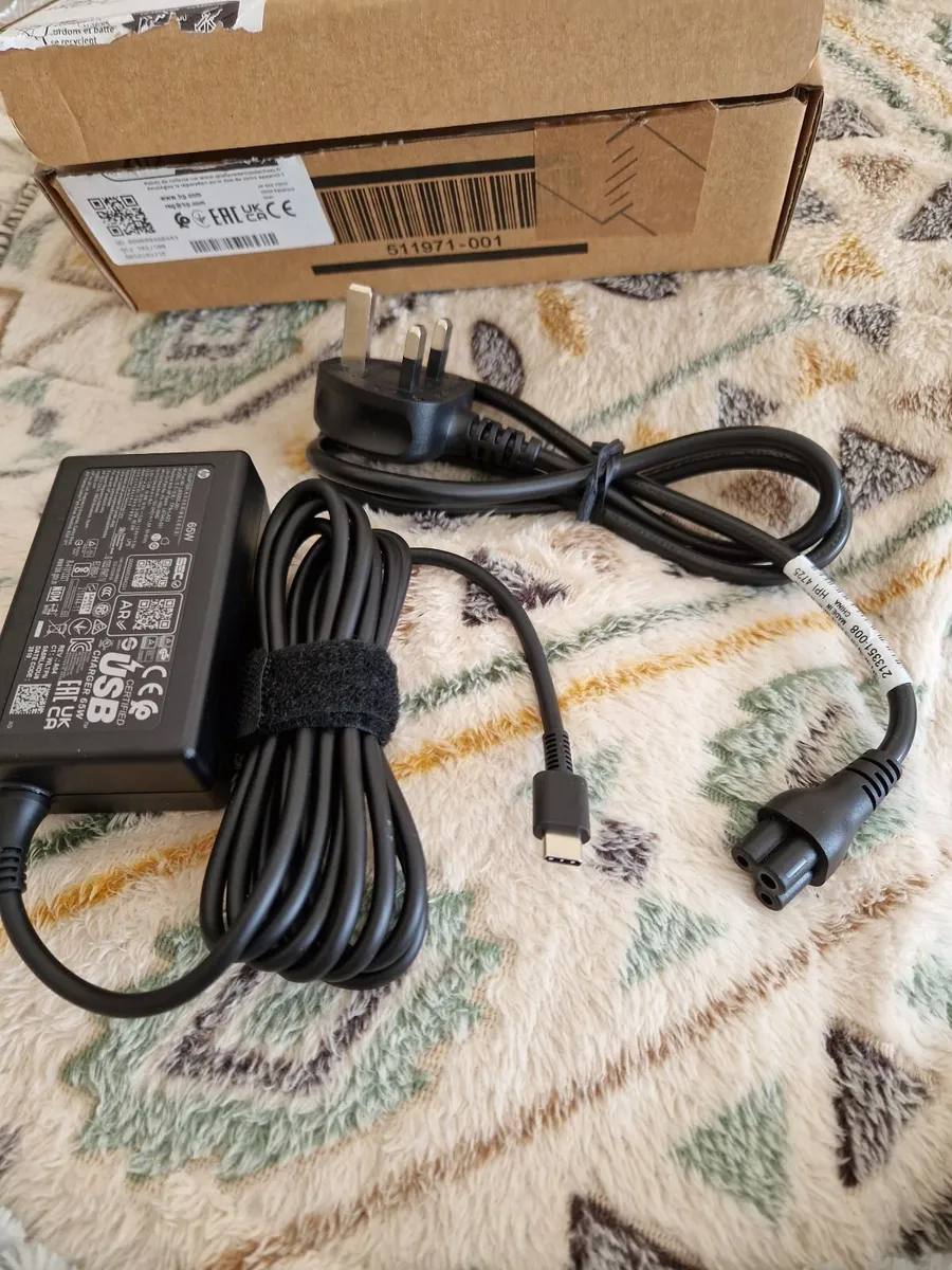 HP LC Power Adapter UK - Image 2