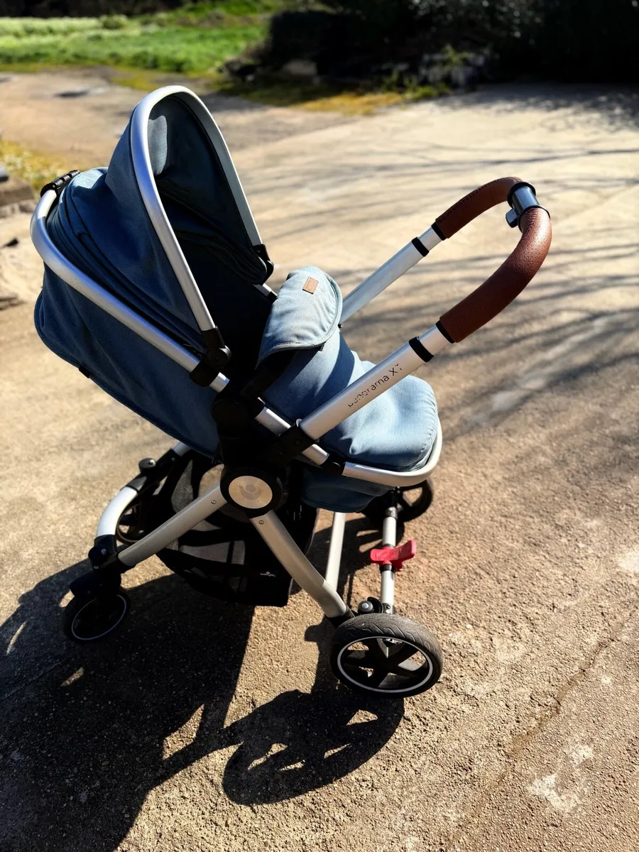 2-in-1 Panorama XTi by Babylo travel system - Image 1