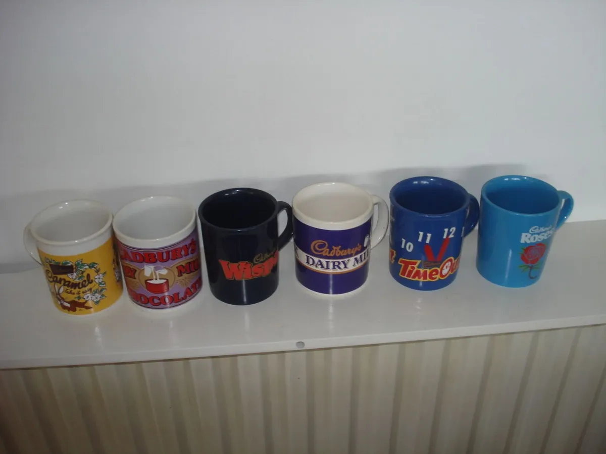 6 VINTAGE CADBURY STANDARD SIZE MUGS/CUPS. - Image 1