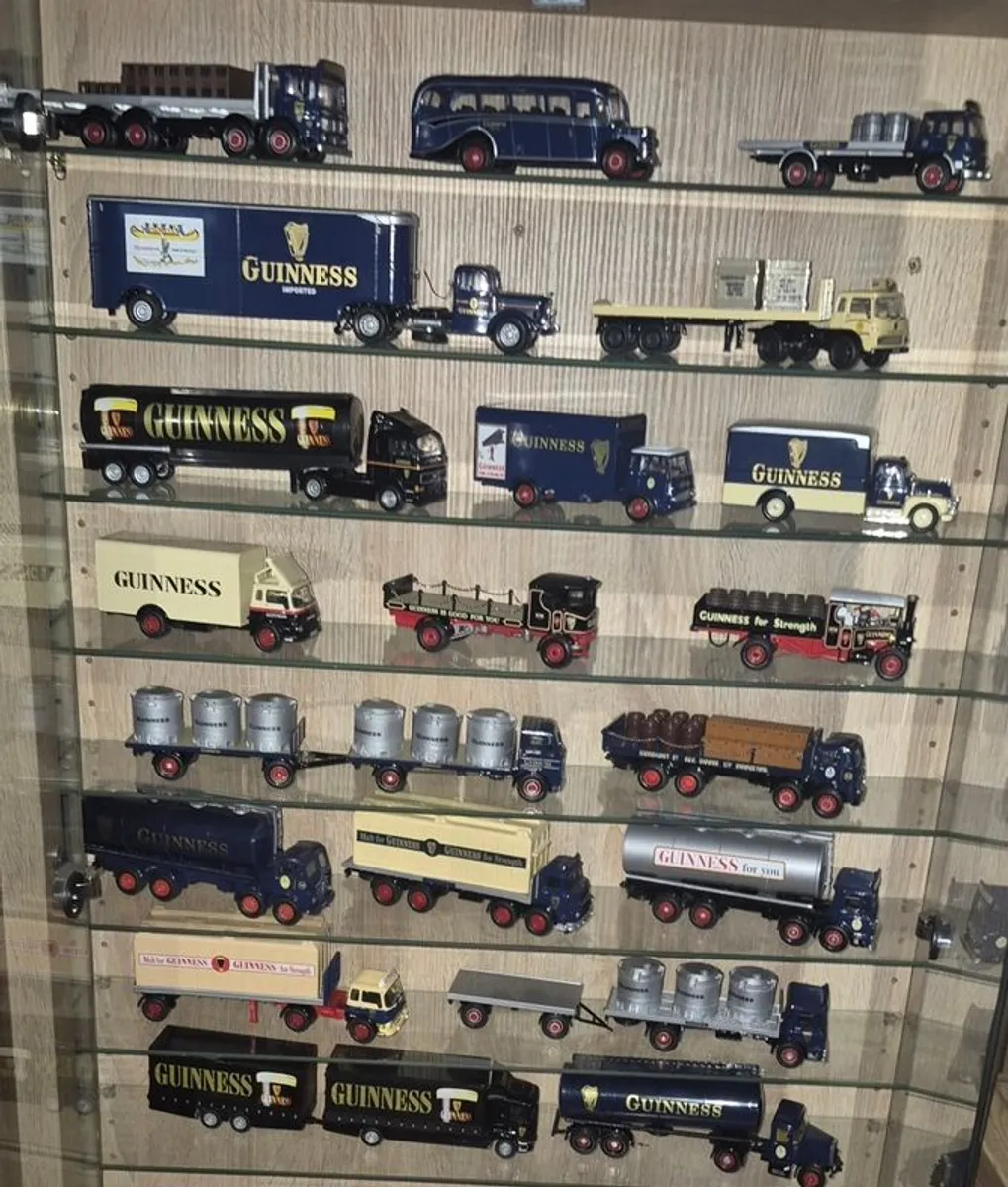 Corgi Guinness Models - Image 1