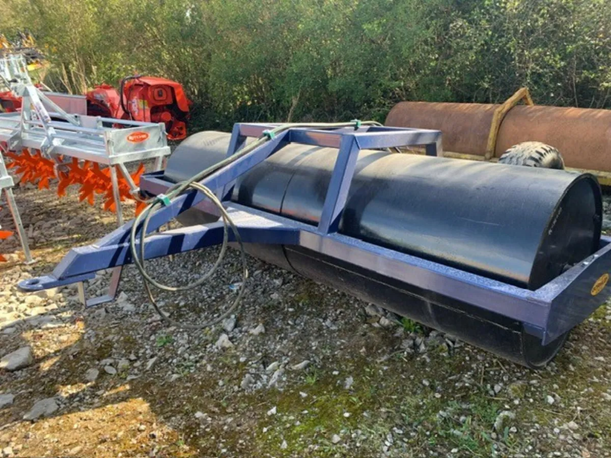 GORMLEY 10' X 36" X 16mm LAND ROLLER - Image 1