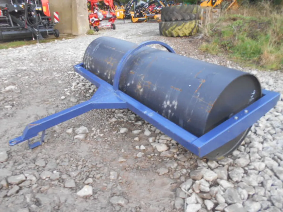 GORMLEY 9′ X 36″ X 1/2″ LAND ROLLER - Image 1