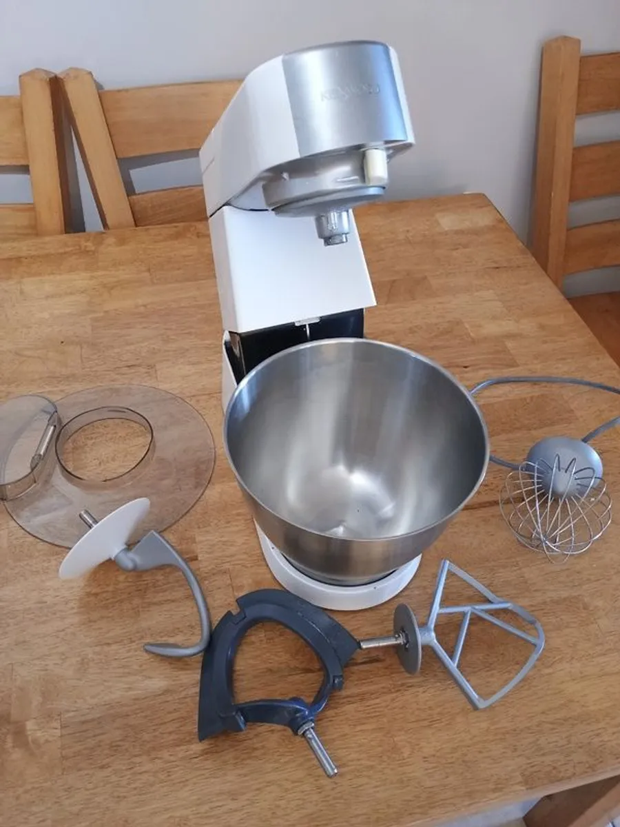 Kenwood Chef stand mixer - Image 2