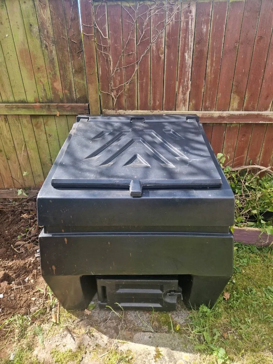Coal bunker - Image 1