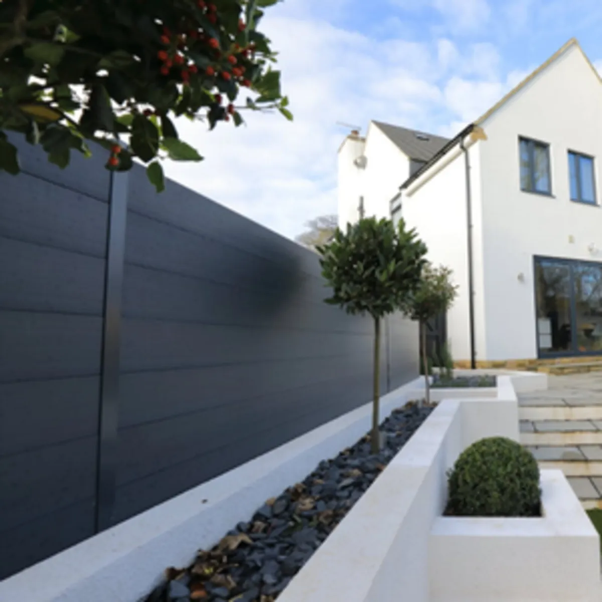 Garden Fencing - FRS - Image 1