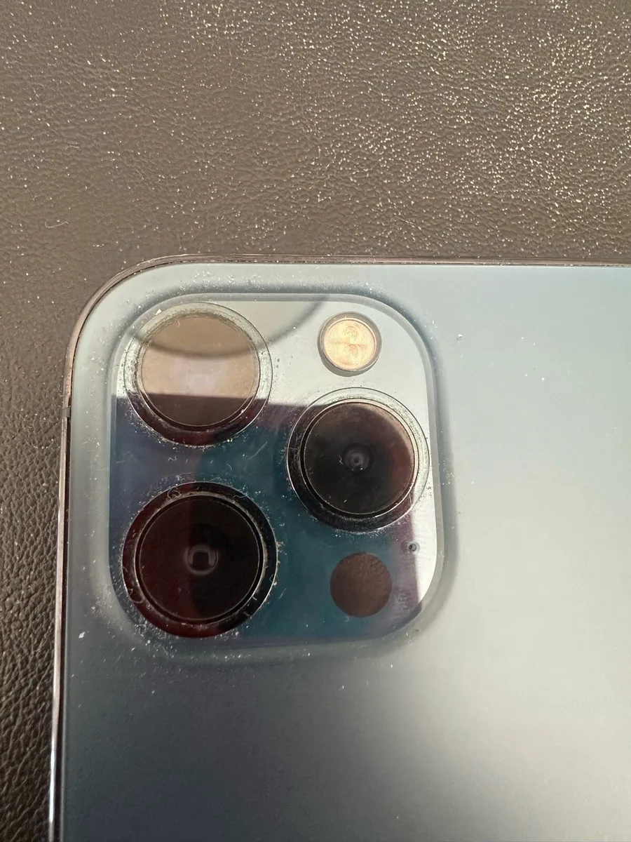 iPhone 12 Pro Max - Image 4